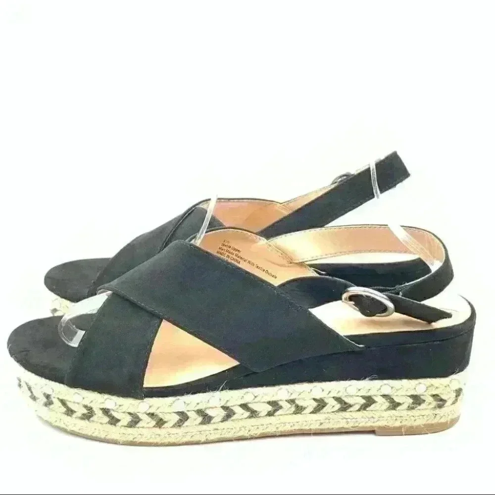 A new day sandals 9.5 black flatforms Espadrilles